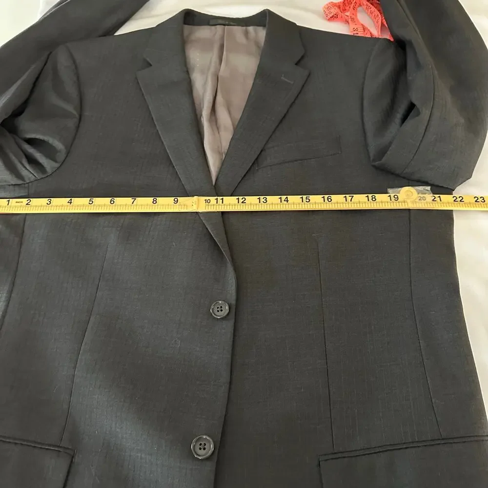Calvin Klein 44L Men Blazer Dark Grey Sport Coat 2 Button 1 Vent pin stripe - Picture 11 of 14